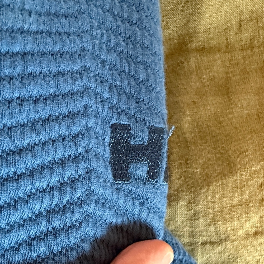 Helly Hansen Blue Pullover Hoodie with Branded Neck Label - Picture 8 of 8